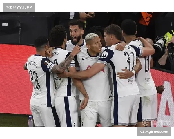 热刺1-0曼联夺欧联杯冠军 获得下赛季欧冠席位 热刺1-0曼联夺欧联杯冠军 获得下赛季欧冠席位